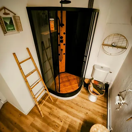 Le Bali Apartment